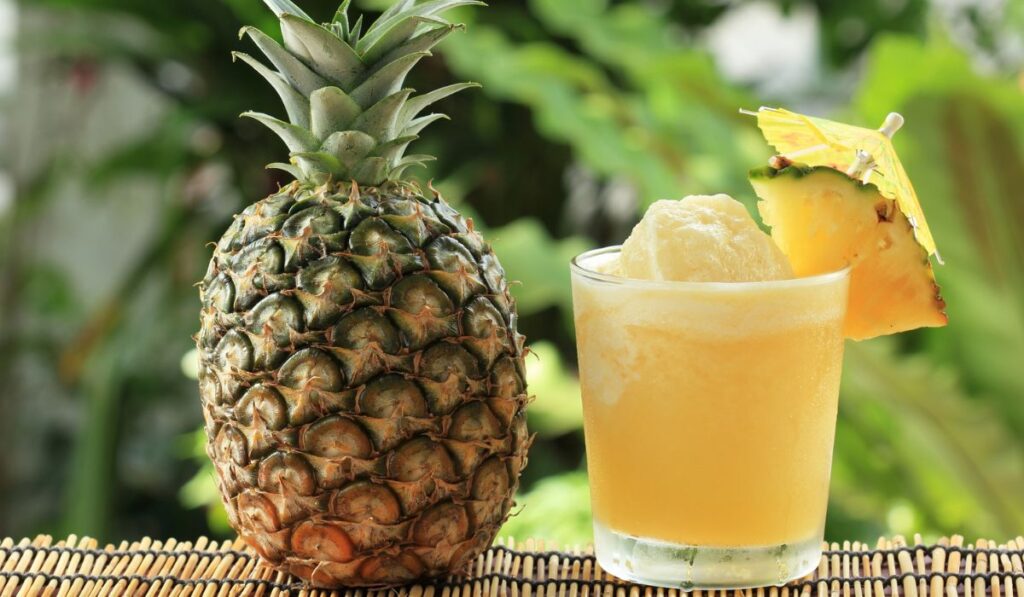 Pineapple Smoothie 
